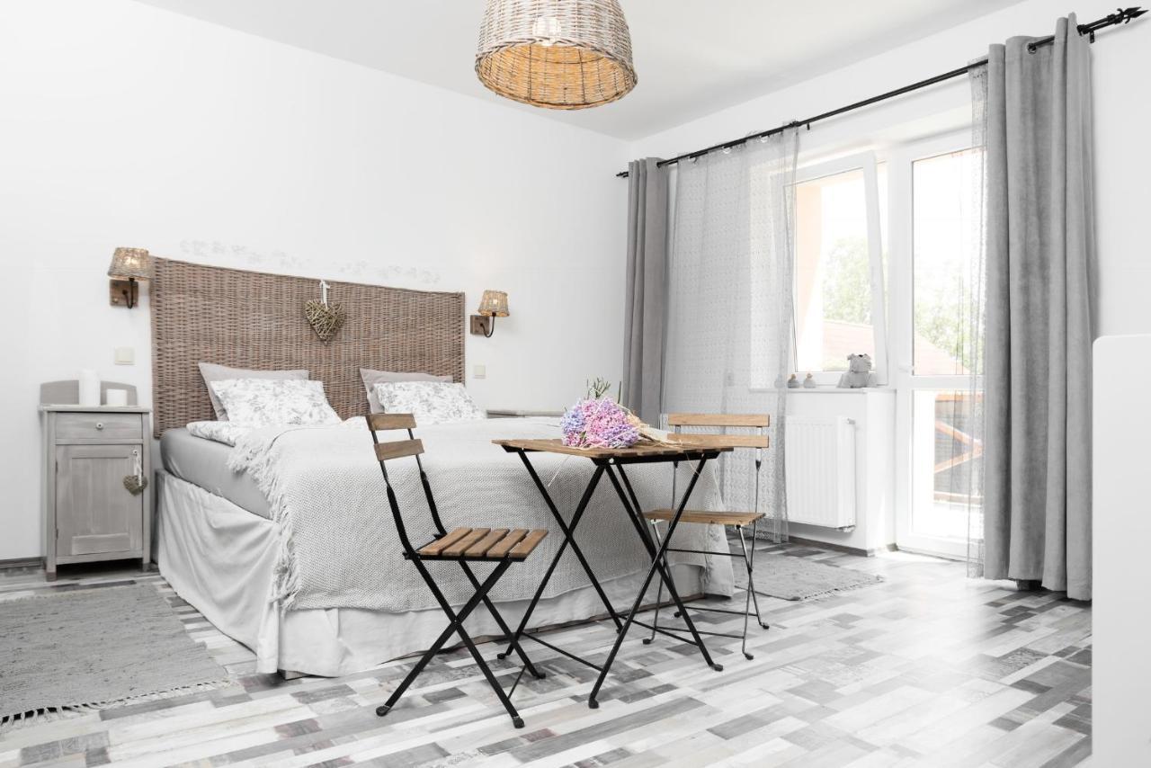 Madarlatta Vendeghaz Hotel Fertőrákos Екстериор снимка