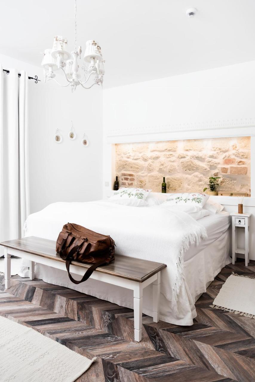 Madarlatta Vendeghaz Hotel Fertőrákos Екстериор снимка